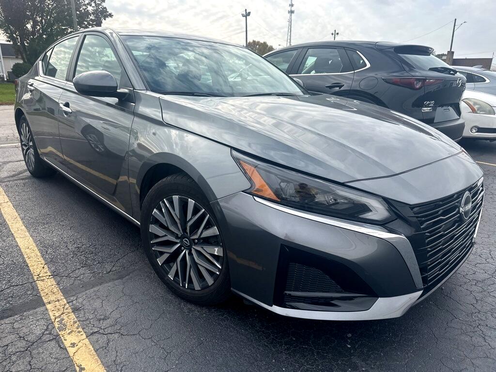 2023 Nissan Altima 2.5 SV Sedan