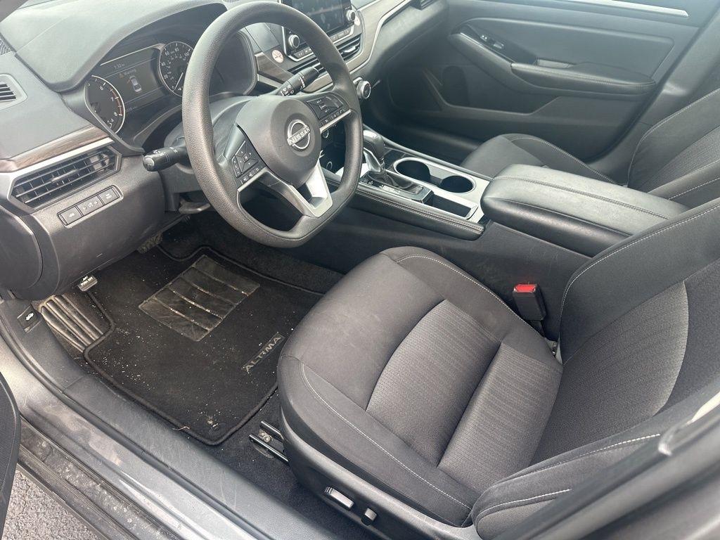 Nissan Altima 2.5 SV Sedan 2023