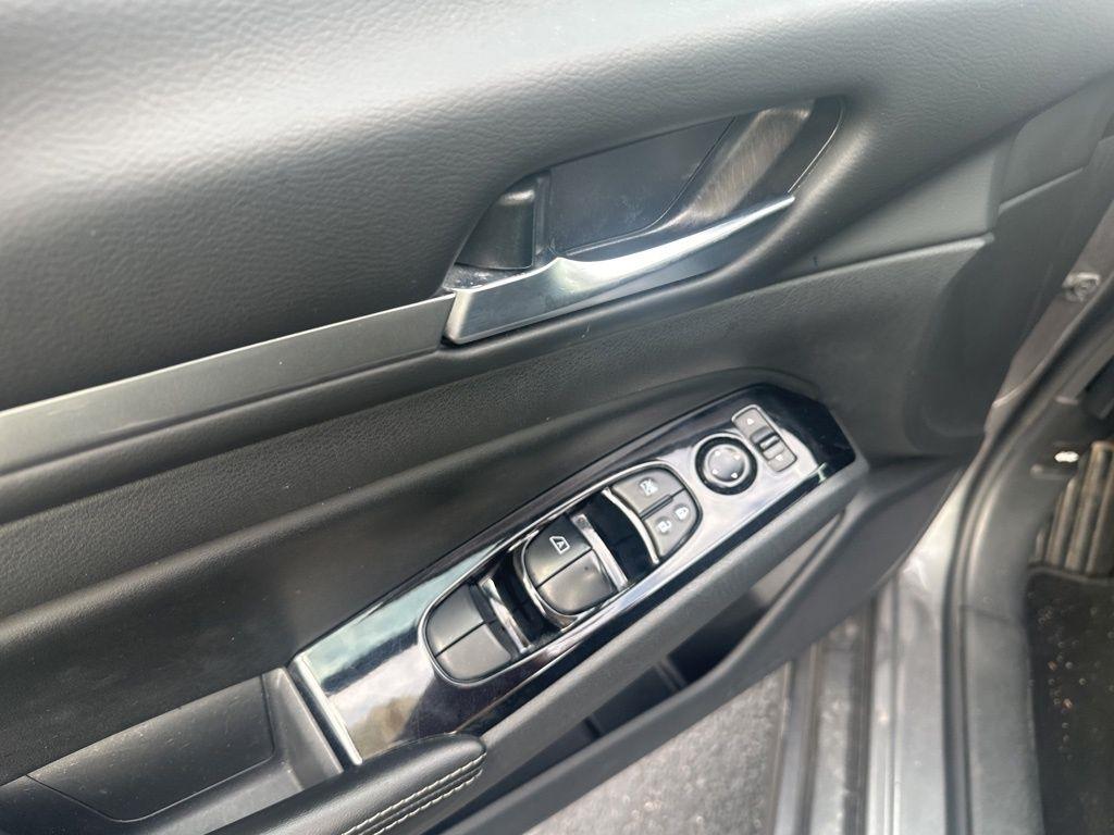 Nissan Altima 2.5 SV Sedan 2023