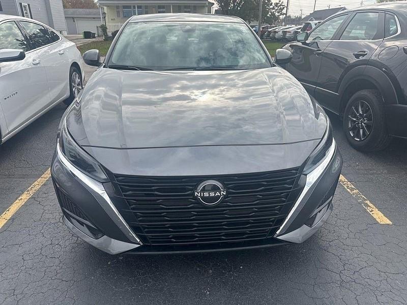 Nissan Altima 2.5 SV Sedan 2023