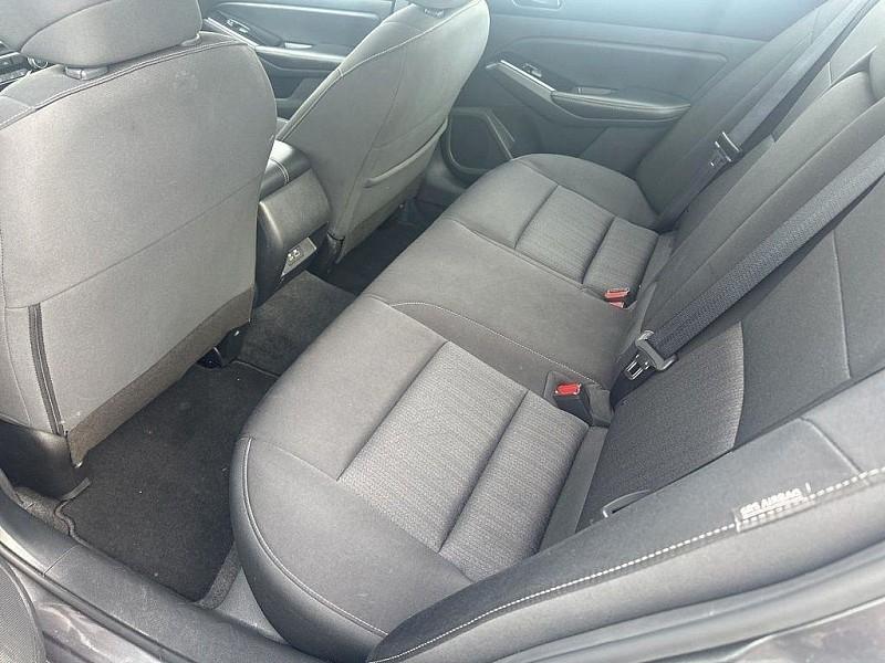 Nissan Altima 2.5 SV Sedan 2023
