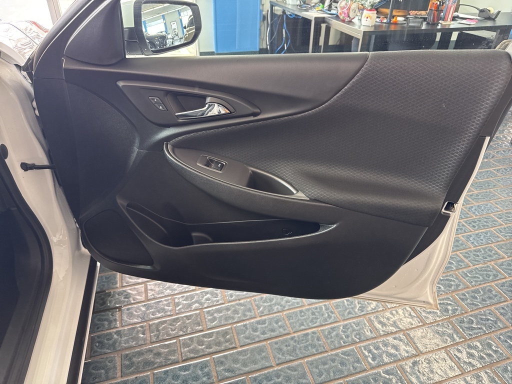 Chevrolet Malibu 4dr Sdn 1LT 2025