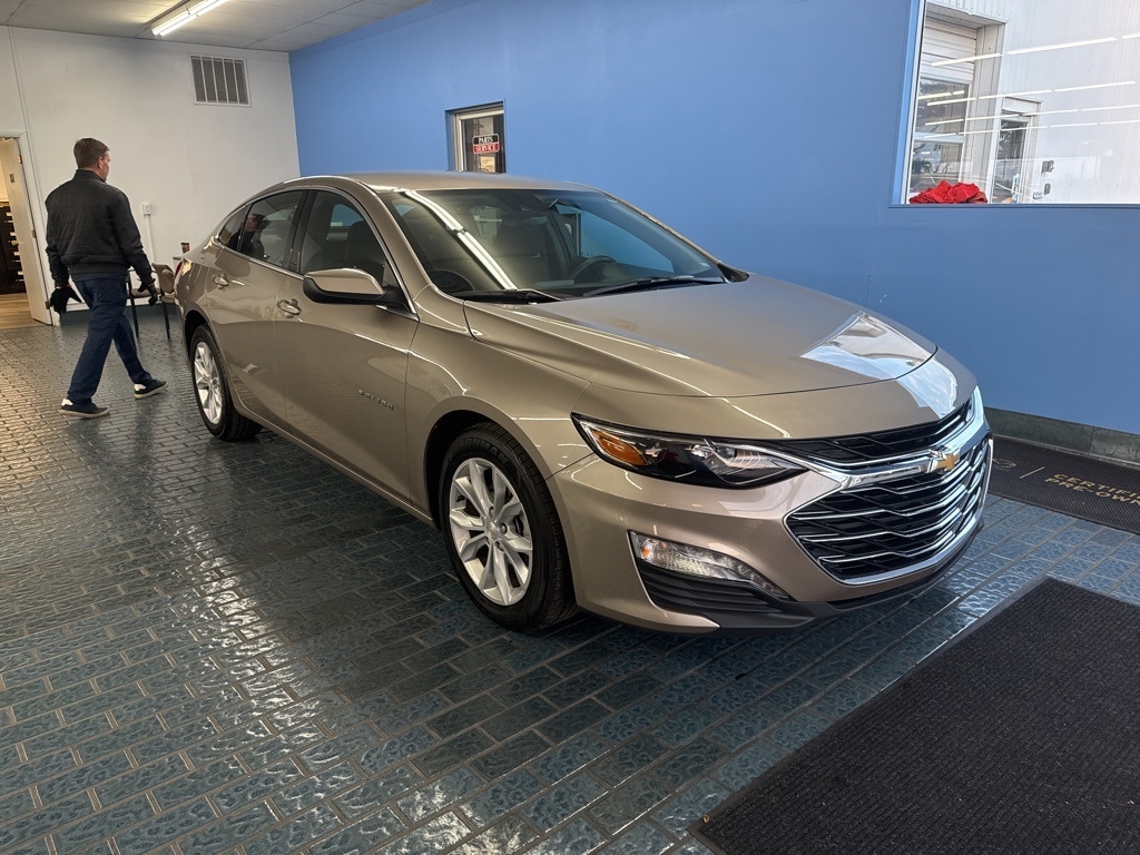 2025 Chevrolet Malibu 4dr Sdn 1LT