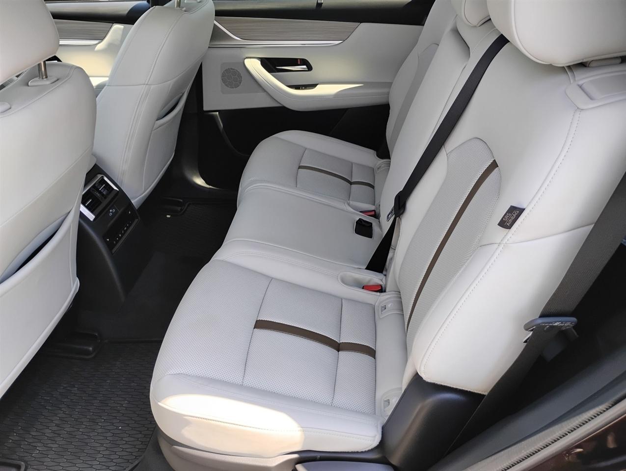 Mazda CX-90 PHEV Premium Plus AWD 2026