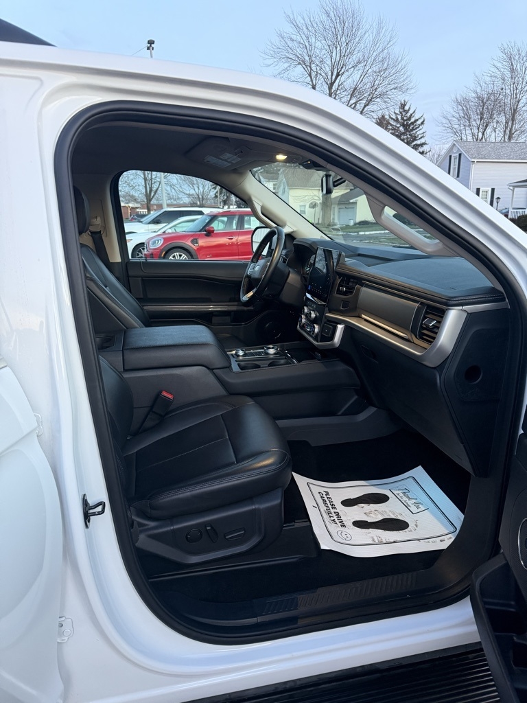 Ford Expedition Max XLT 4x4 2024