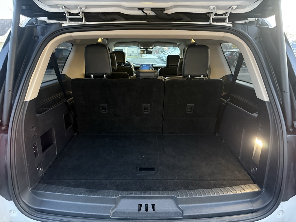 Ford Expedition Max XLT 4x4 2024