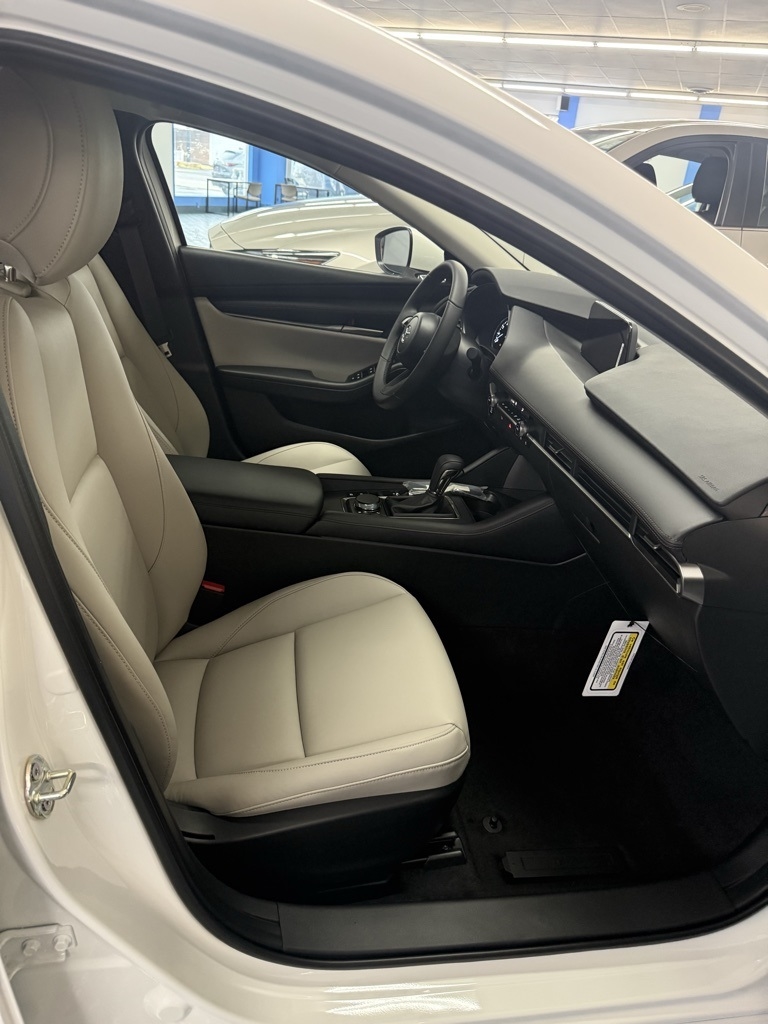 Mazda Mazda3 Sedan 2.5 S Preferred FWD 2026