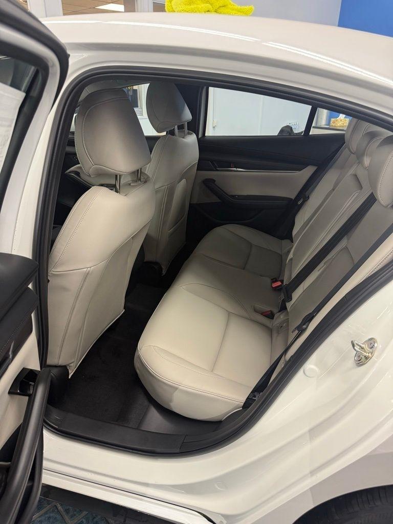 Mazda Mazda3 Sedan 2.5 S Preferred FWD 2026