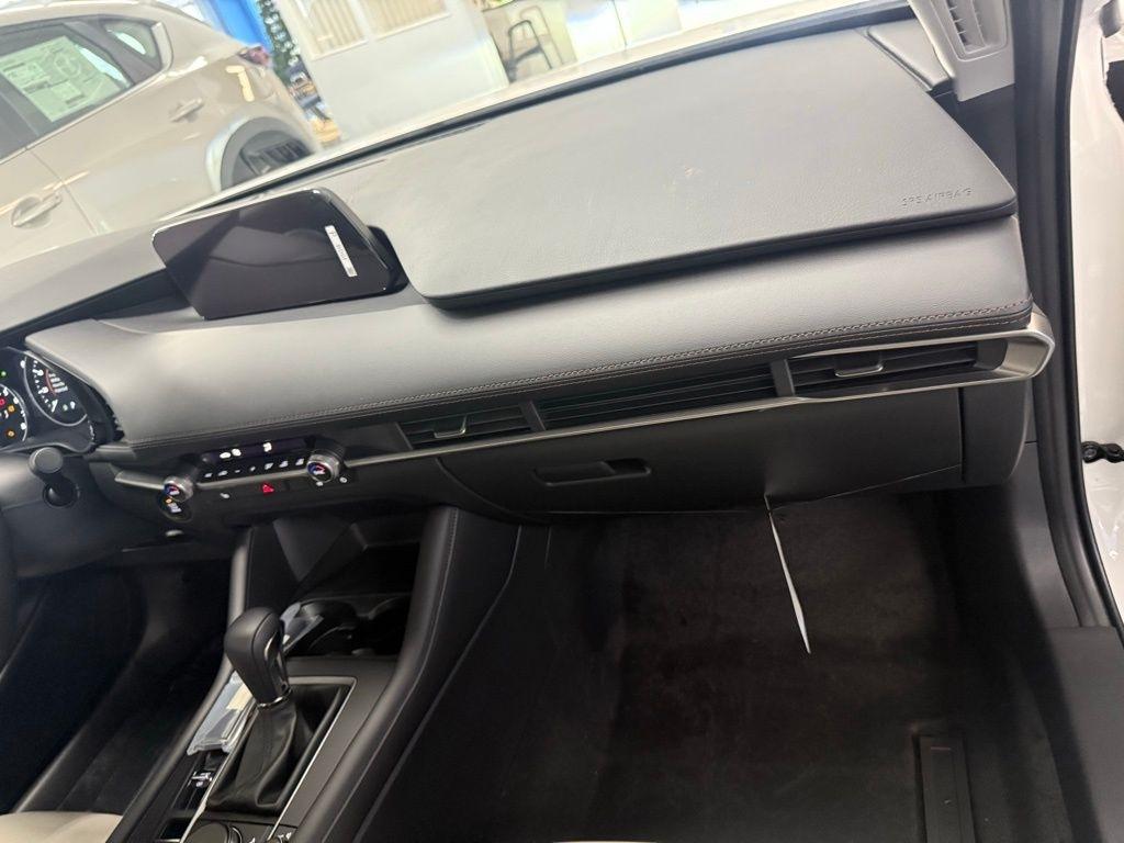 Mazda Mazda3 Sedan 2.5 S Preferred FWD 2026