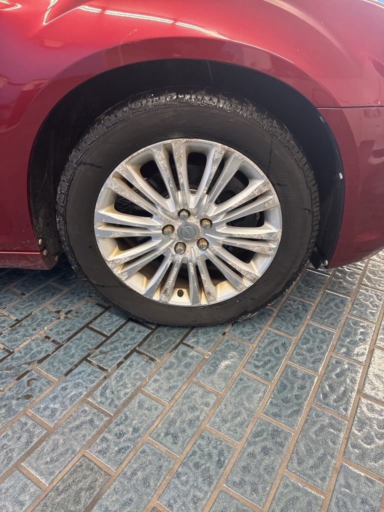 Chrysler 300 4dr Sdn 300C AWD 2014