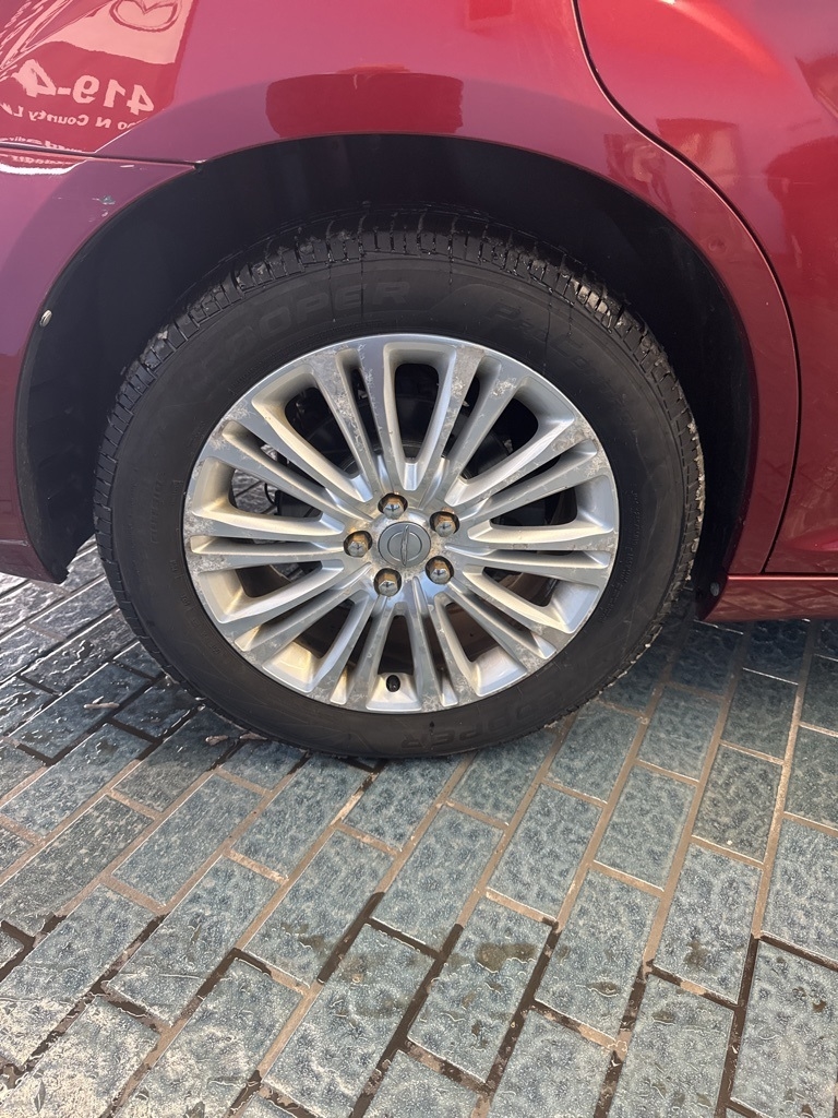 Chrysler 300 4dr Sdn 300C AWD 2014