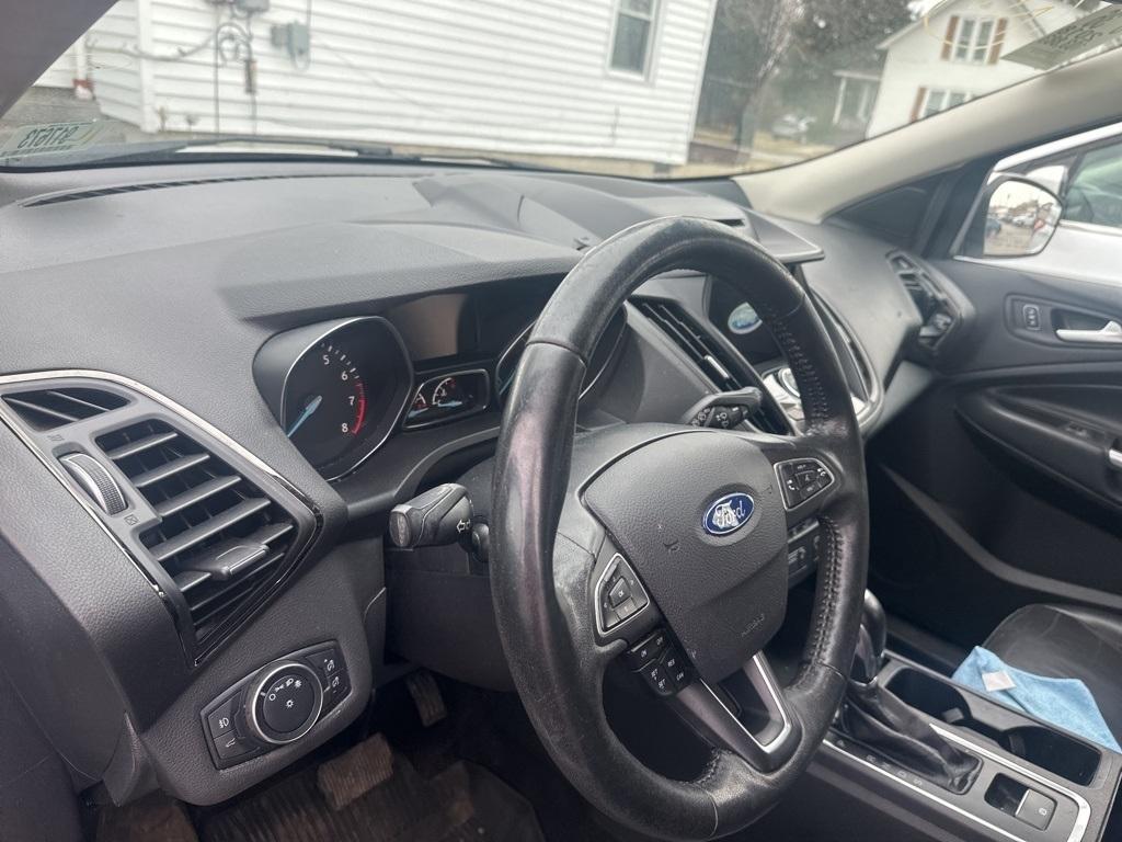 Ford Escape Titanium 4WD 2018