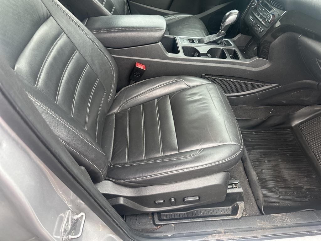 Ford Escape Titanium 4WD 2018