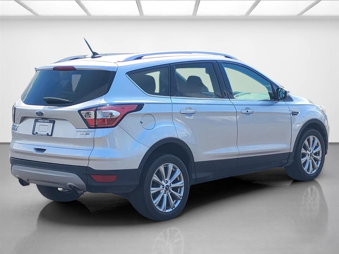 Ford Escape Titanium 4WD 2018