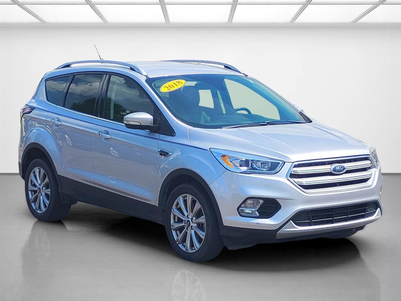 Ford Escape Titanium 4WD 2018