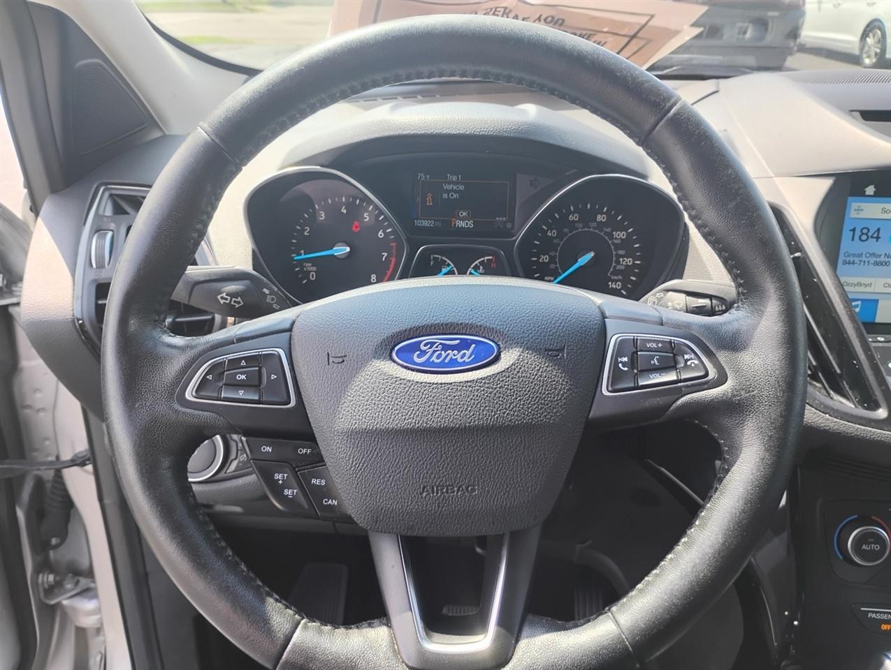 Ford Escape Titanium 4WD 2018