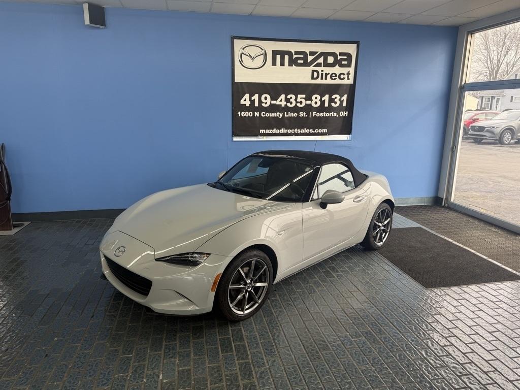2016 Mazda MX-5 Miata 2dr Conv Auto Grand Touring