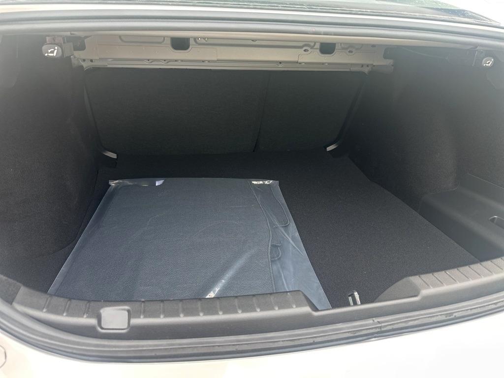 Mazda Mazda3 Sedan 2.5 S Preferred FWD 2026