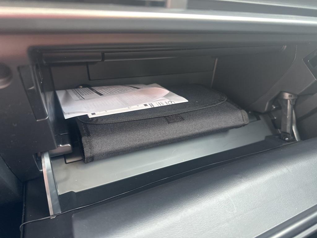 Mazda Mazda3 Sedan 2.5 S Preferred FWD 2026