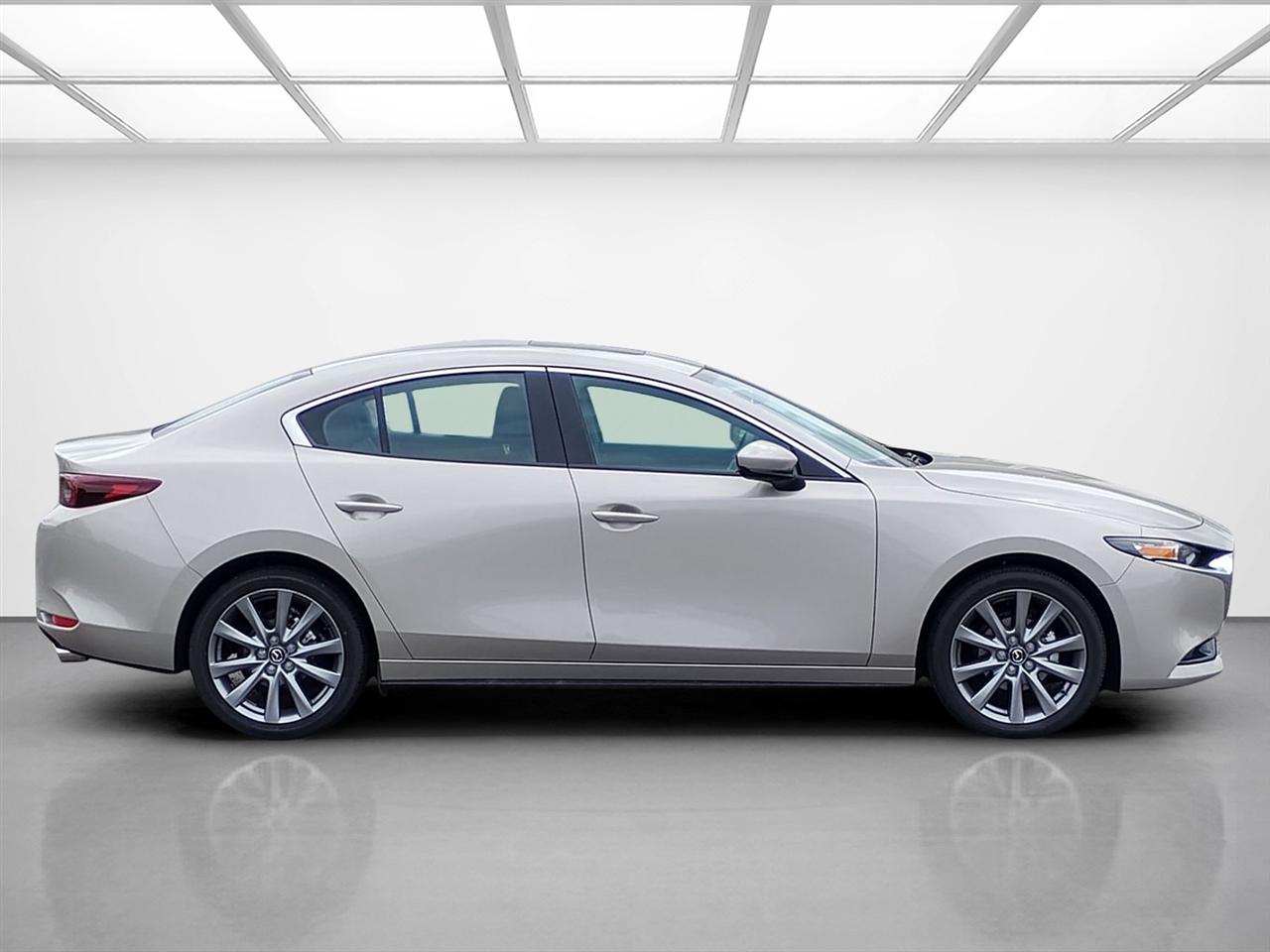 Mazda Mazda3 Sedan 2.5 S Preferred FWD 2026