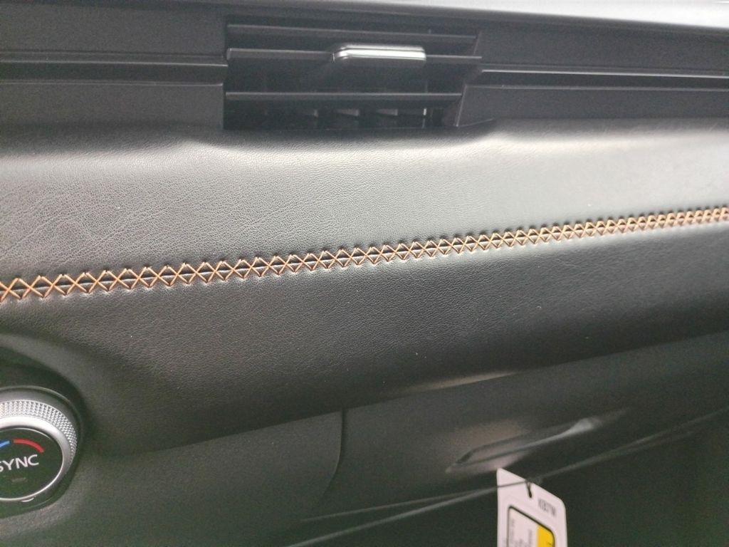 Mazda CX-50 Hybrid Premium AWD 2026