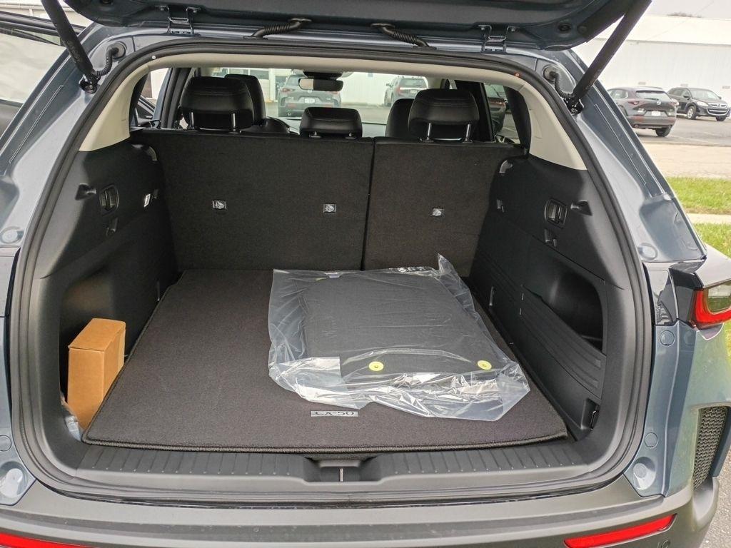 Mazda CX-50 Hybrid Premium AWD 2026