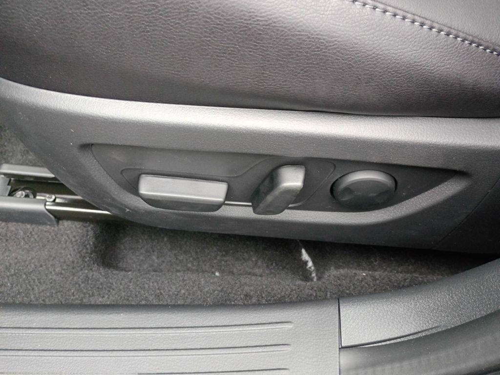 Mazda CX-50 Hybrid Premium Plus AWD 2026