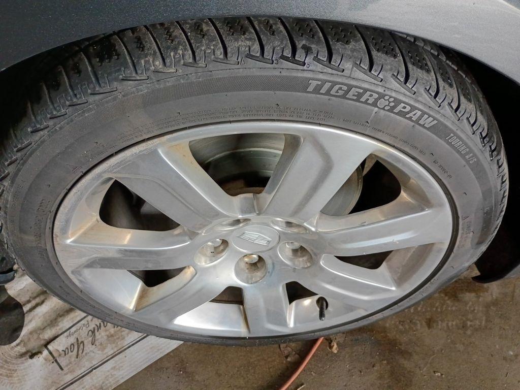 Cadillac CTS Sedan 4dr Sdn 2.0L Turbo Luxury Collection AWD 2016