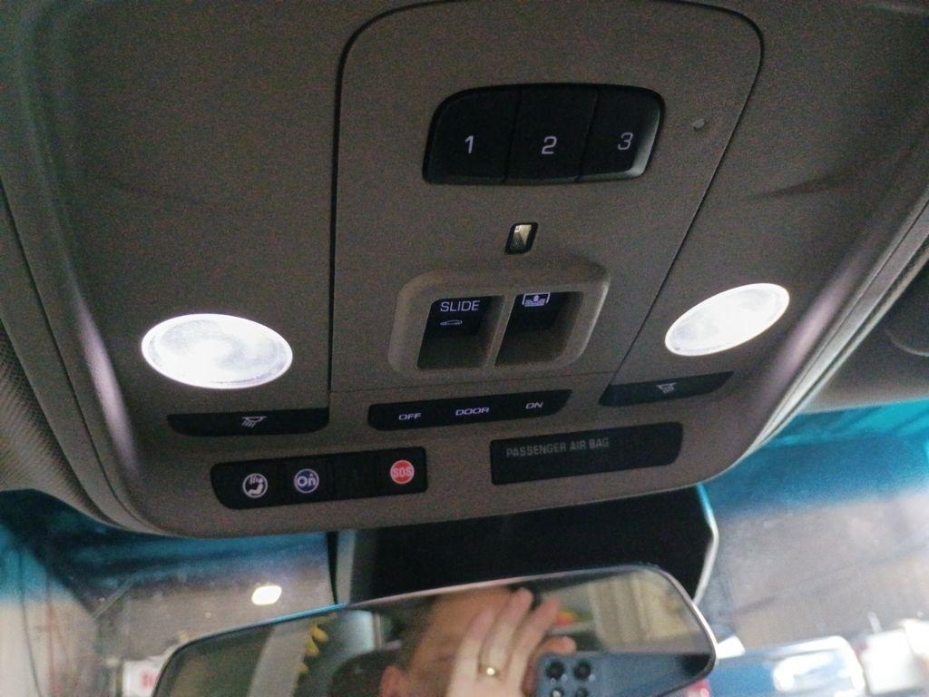 Cadillac CTS Sedan 4dr Sdn 2.0L Turbo Luxury Collection AWD 2016