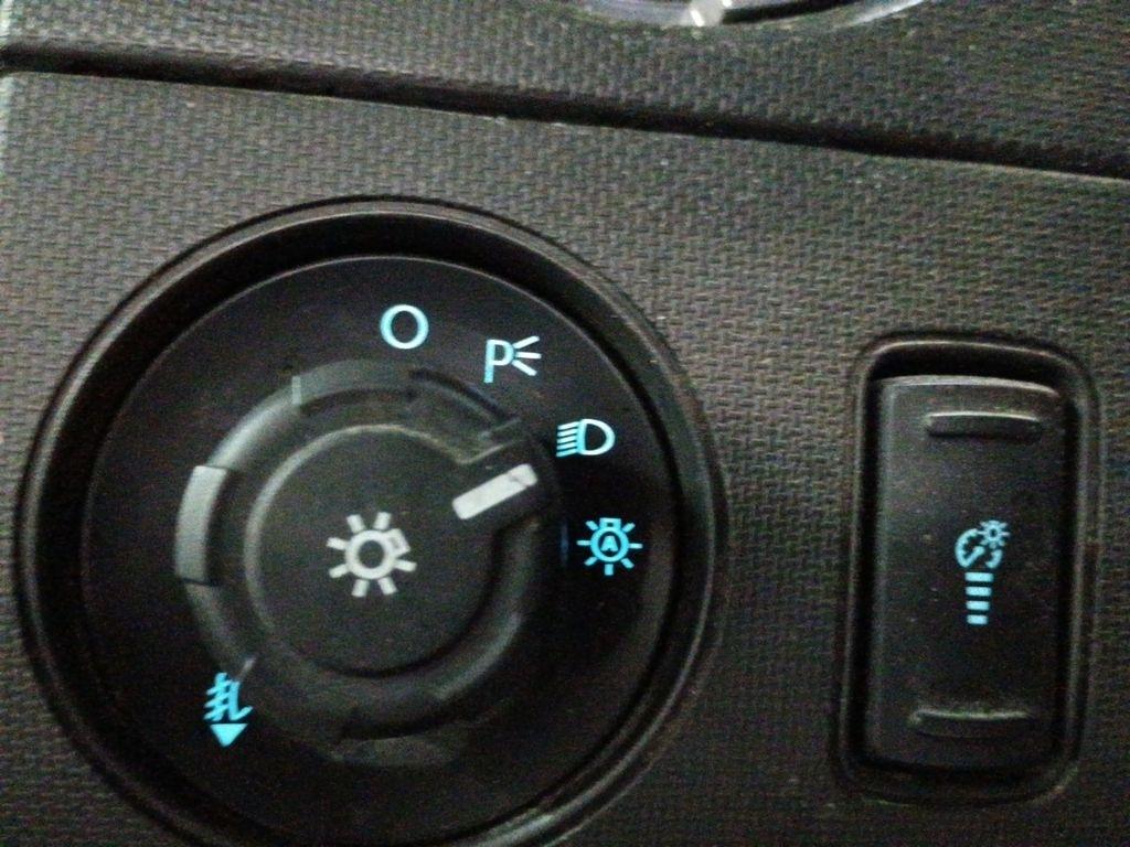 Ford Super Duty F-250 SRW 4WD Crew Cab 172" Platinum 2016