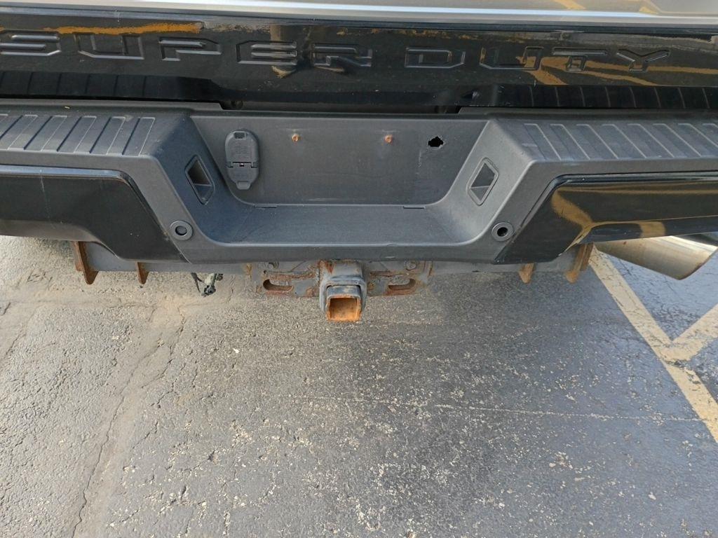 Ford Super Duty F-250 SRW King Ranch 4WD Crew Cab 8' Box 2017