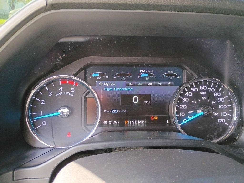 Ford Super Duty F-250 SRW King Ranch 4WD Crew Cab 8' Box 2017