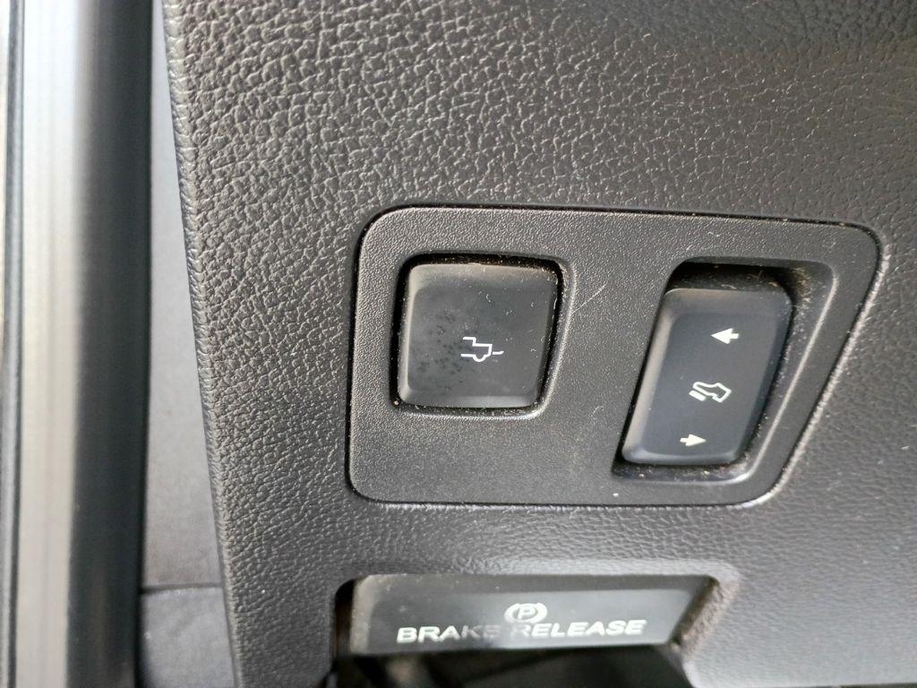 Ford Super Duty F-250 SRW King Ranch 4WD Crew Cab 8' Box 2017