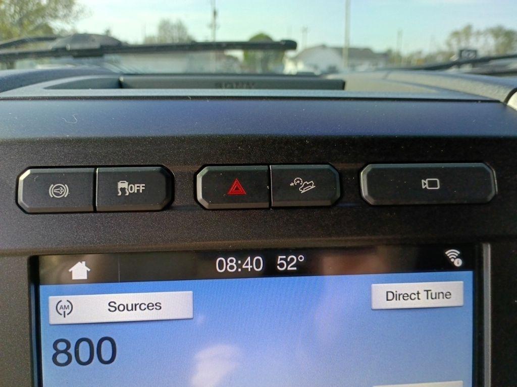 Ford Super Duty F-250 SRW King Ranch 4WD Crew Cab 8' Box 2017