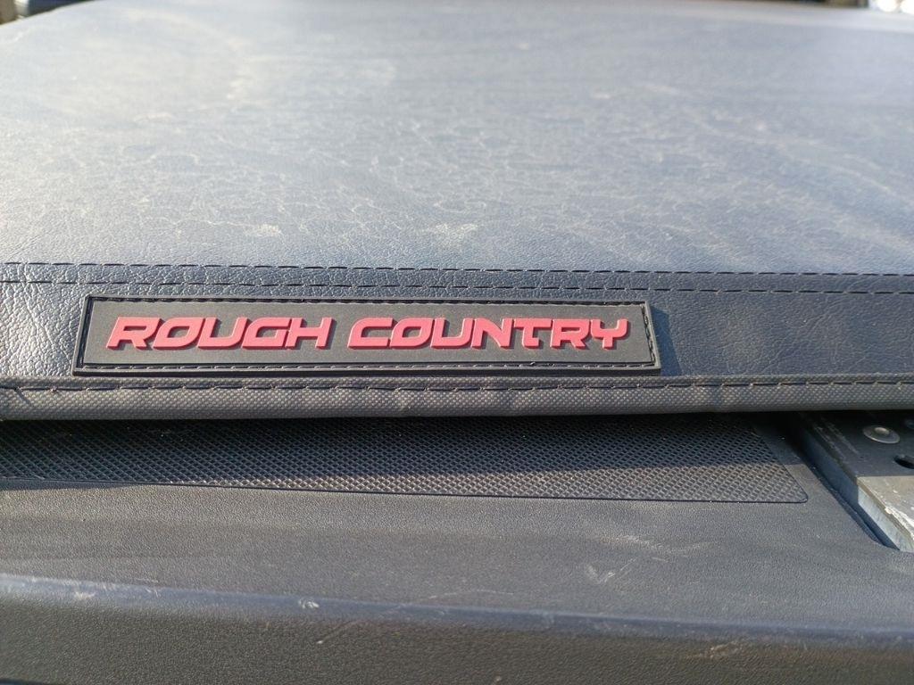 Ford Super Duty F-250 SRW King Ranch 4WD Crew Cab 8' Box 2017