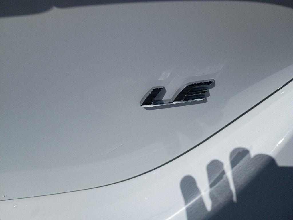 Toyota Corolla XLE CVT (Natl) 2018