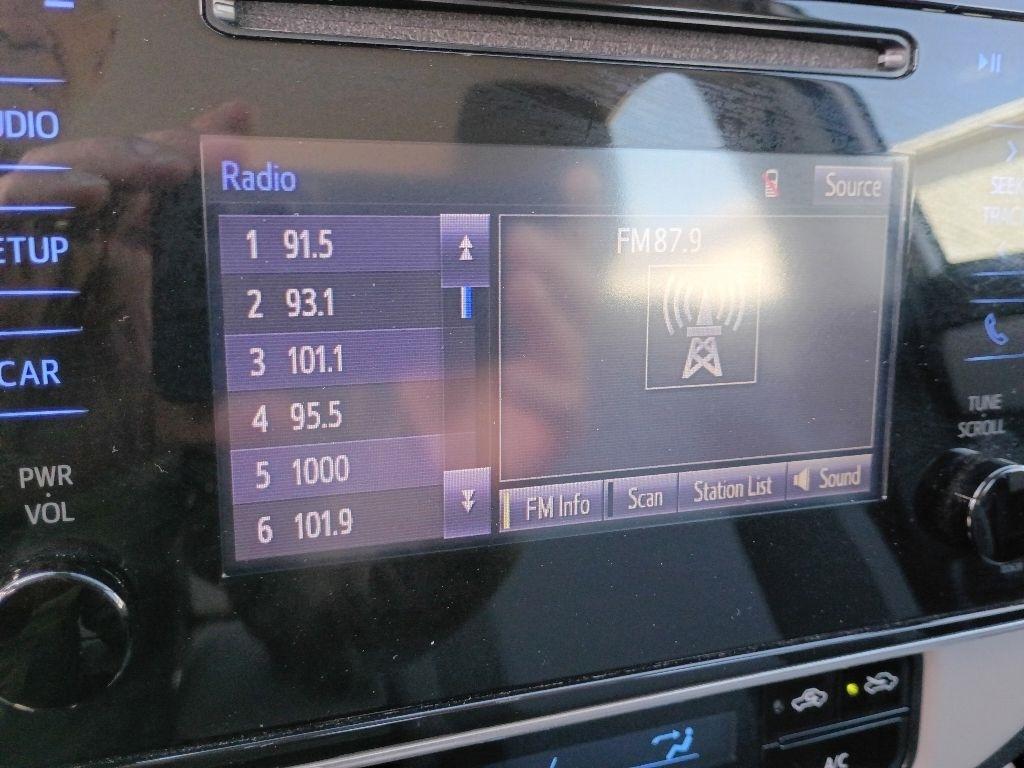 Toyota Corolla XLE CVT (Natl) 2018