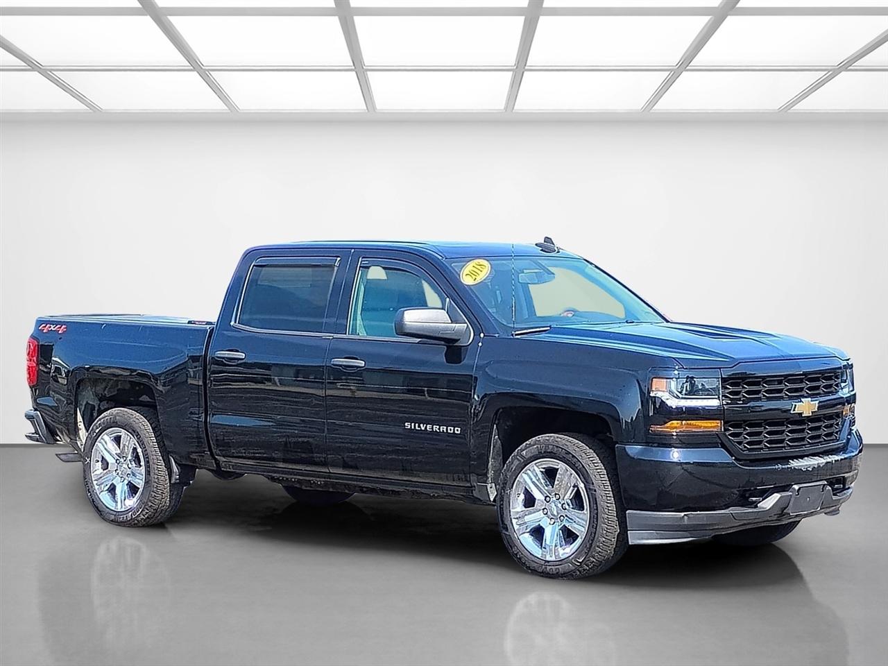 Chevrolet Silverado 1500 4WD Crew Cab 143.5" Custom 2018
