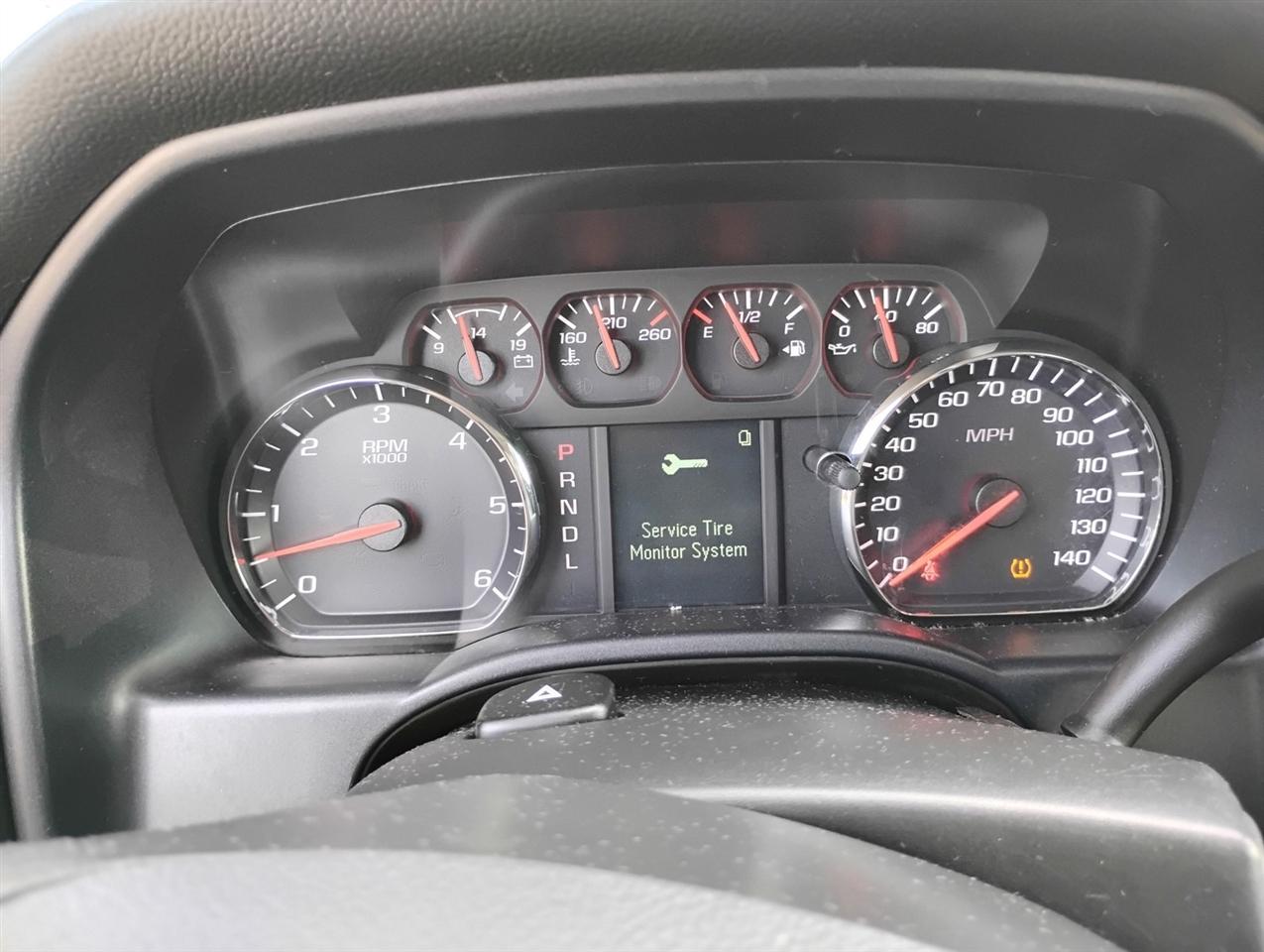 Chevrolet Silverado 1500 4WD Crew Cab 143.5" Custom 2018