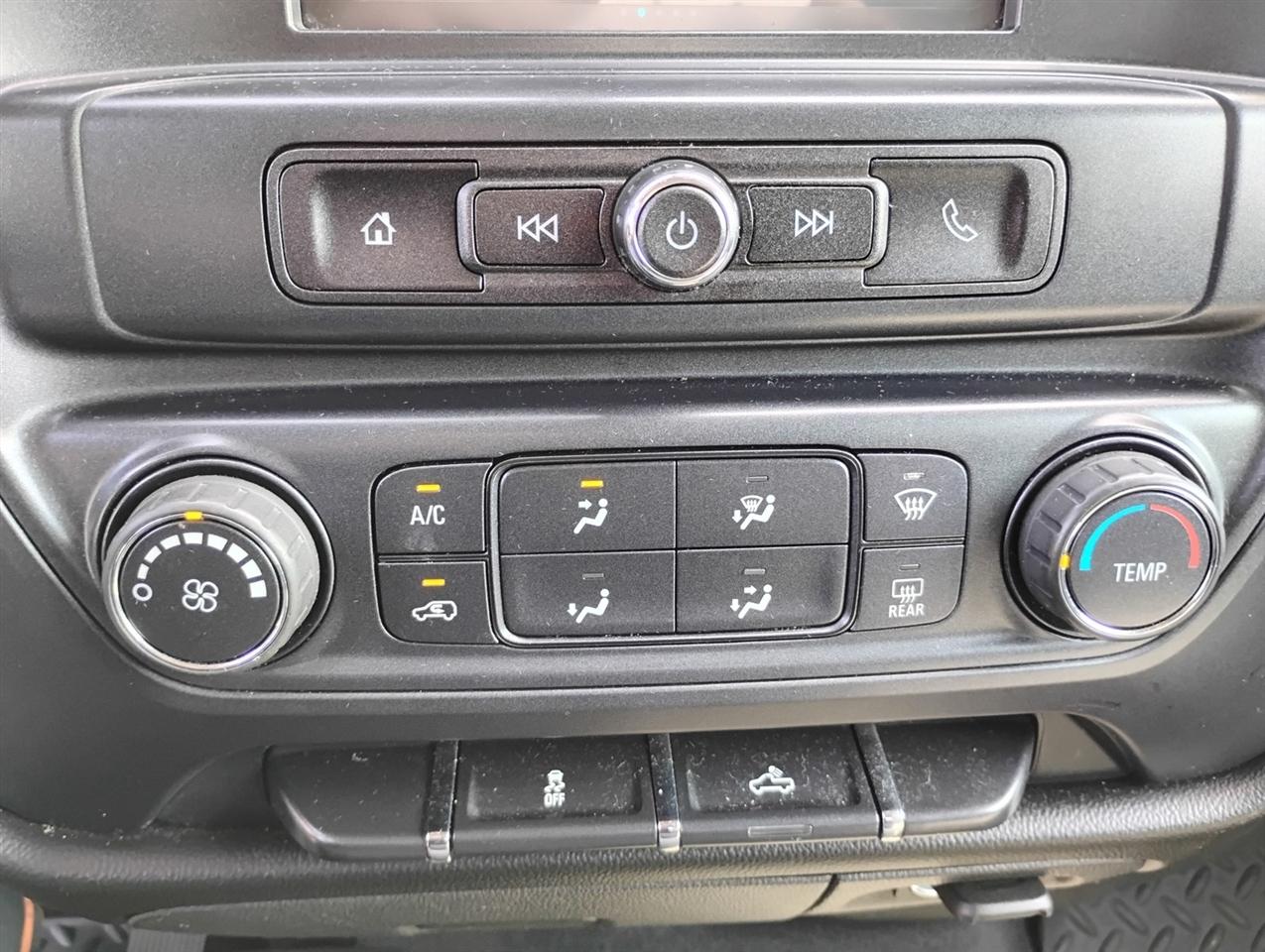 Chevrolet Silverado 1500 4WD Crew Cab 143.5" Custom 2018