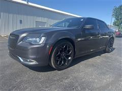 2019 Chrysler 300 