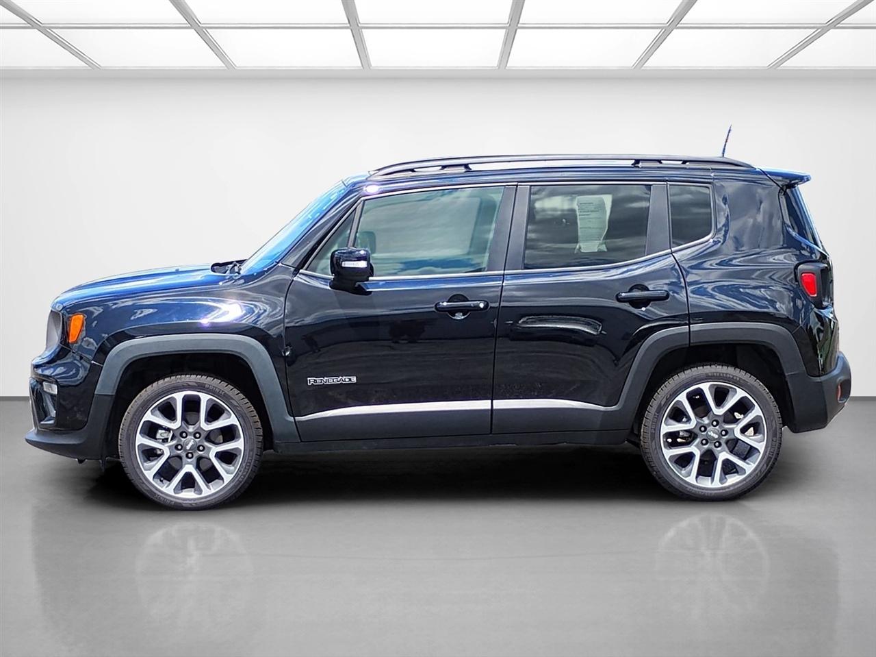 Used 2022 Jeep Renegade Limited with VIN ZACNJDD11NPN92844 for sale in Fostoria, OH