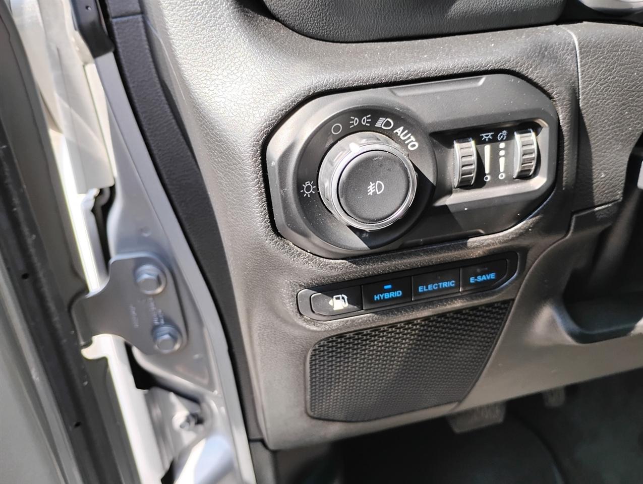 Jeep Wrangler 4xe Unlimited Sahara High Altitude 4x4 2021
