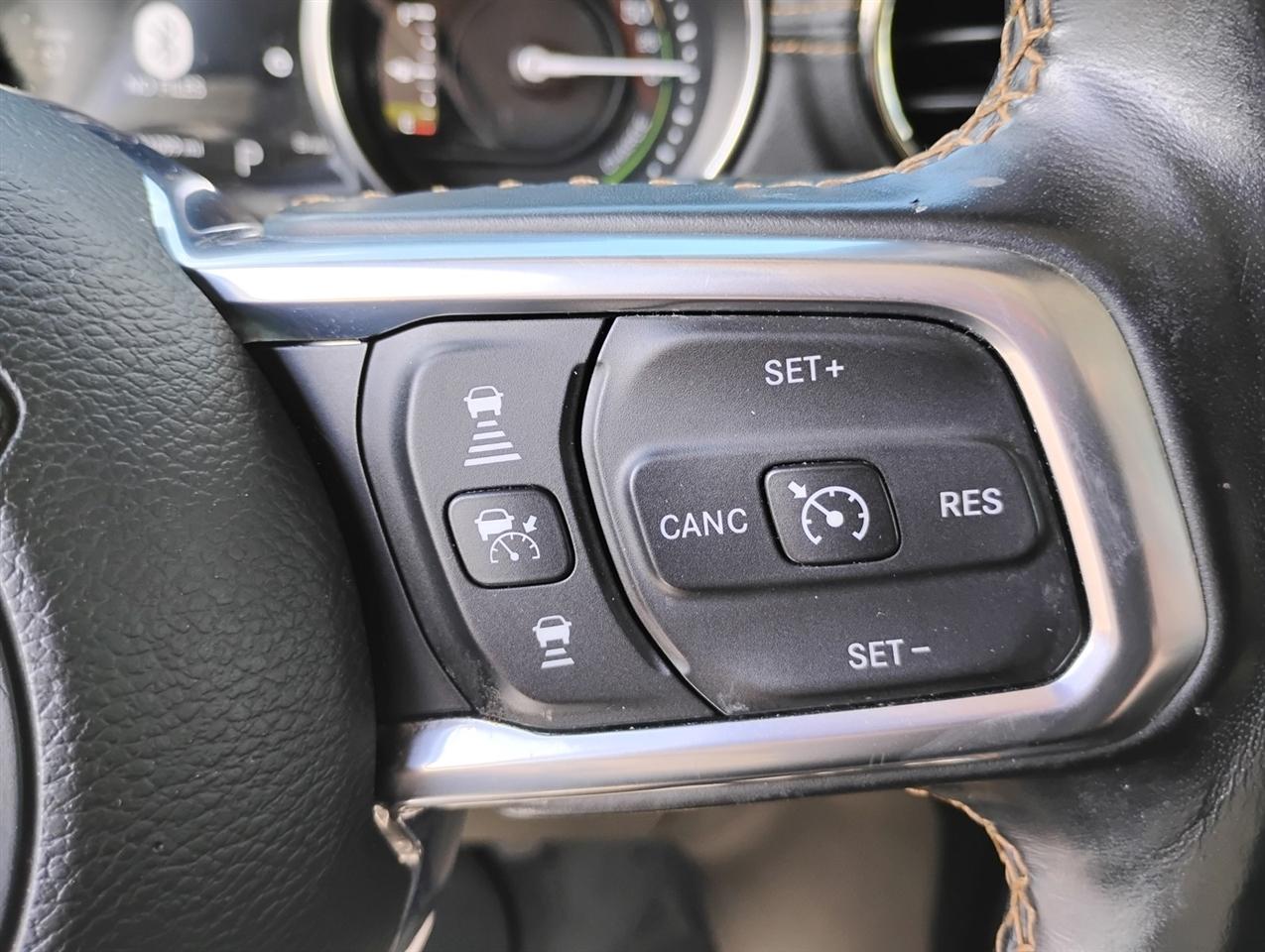 Jeep Wrangler 4xe Unlimited Sahara High Altitude 4x4 2021