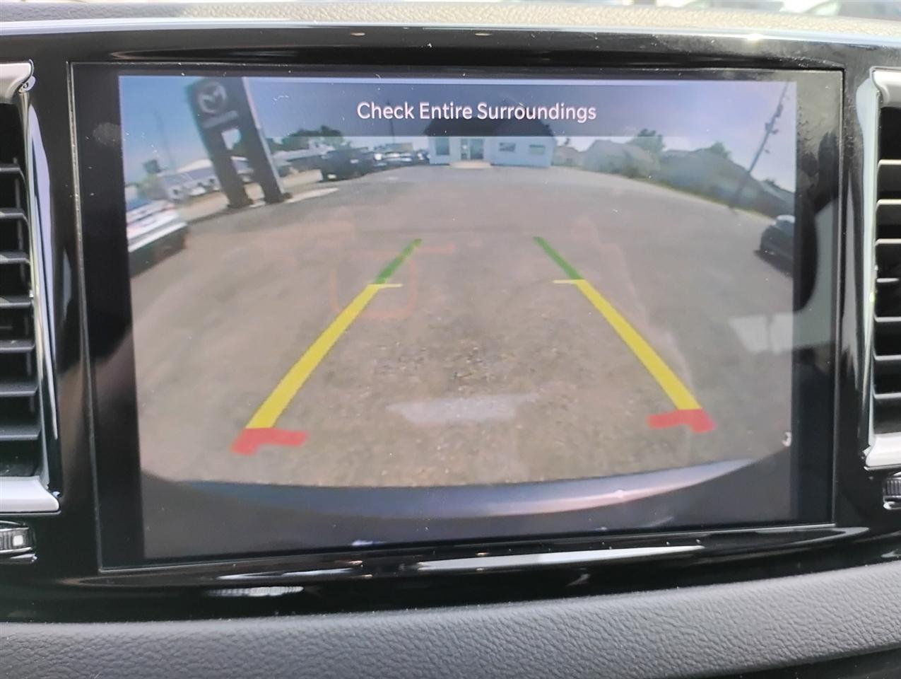 Chrysler Pacifica Touring L FWD 2023