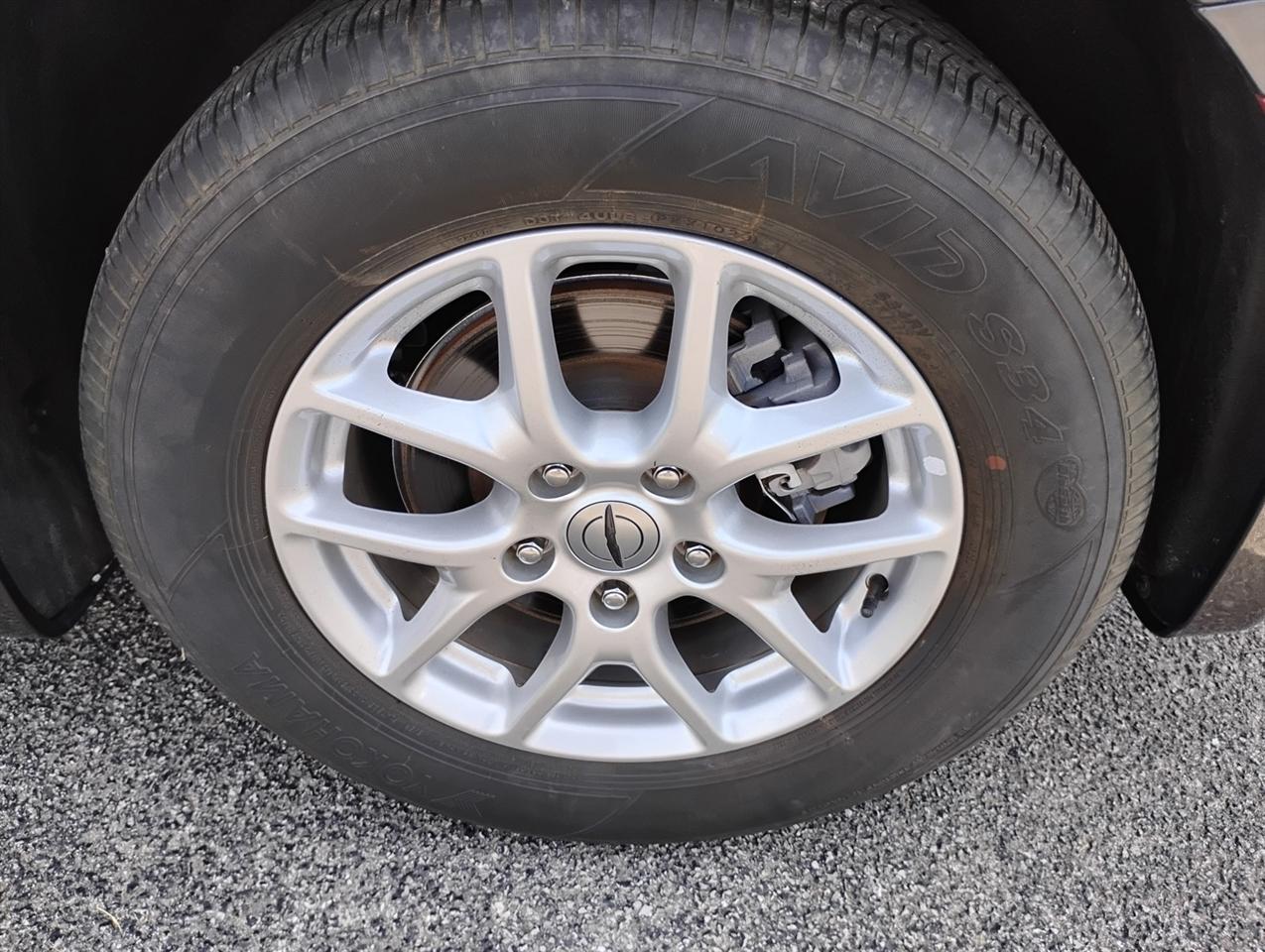 Chrysler Pacifica Touring L FWD 2023