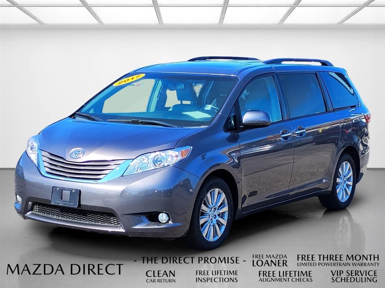 Toyota Sienna Limited Premium AWD 7-Passenger (Natl) 2017