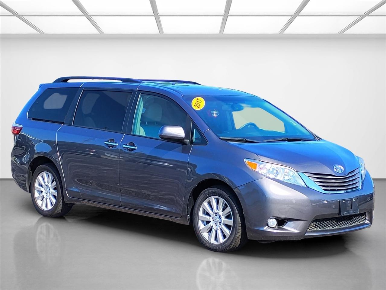 Toyota Sienna Limited Premium AWD 7-Passenger (Natl) 2017