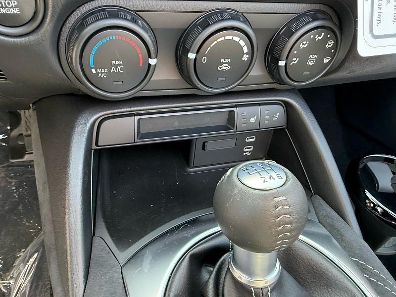 Mazda MX-5 Miata Club Manual 2026