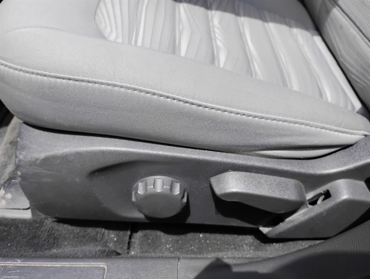 Ford Fusion 4dr Sdn S FWD 2016